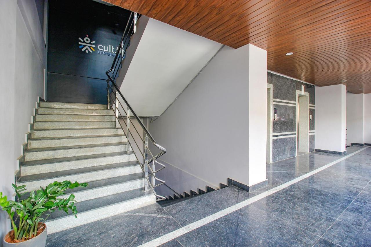 Fabhotel Ssr Fern Suites - 100M From Gsm Mall Madeenaguda Lingampalli Exteriér fotografie